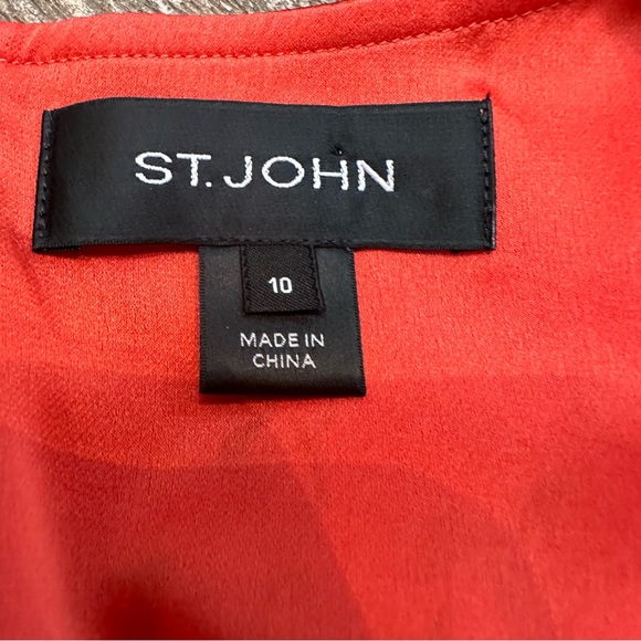 ST. JOHN Chrysanthemum Silk Shift Dress Size: 10 - Picture 3 of 6